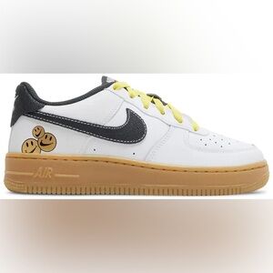 Nike Air Force 1 LV8 "Go The Extra Smile" sneakers. GS